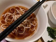-怡咖啡海鲜自助餐厅(浦东香格里拉店)