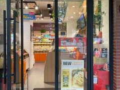 -来伊份(香积寺路店)