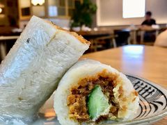 色拉肉松饭团-花悦豆香
