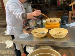 -张家巷胖哥肥肠·三十年老店(原工人村菜市店)