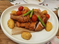 -花舍·新派粤菜·西餐·下午茶(亚运村·鸟巢店)