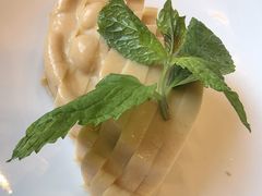 -侬佳蒸菜馆(听潮店)