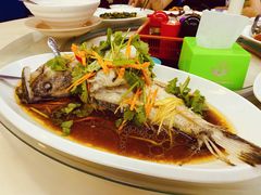 -量贩海鲜餐厅
