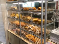 面包甜点陈列柜-85度C(生甜甜圈研究工坊·上海平凉店)