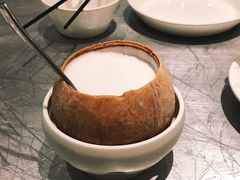 椰子冻-姚姚酸菜鱼·金戈戈香港豉油鸡(喜荟城联名店)