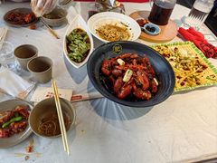 -肥肥虾庄·金牌油焖大虾(沙湖店)
