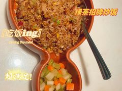-绿茶餐厅(昆明世纪金源店)