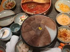 鸳鸯锅-老墙根涮肉·铜锅·烧烤(欢乐谷·王四营店)