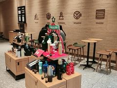 -星巴克臻选(万象前海店)