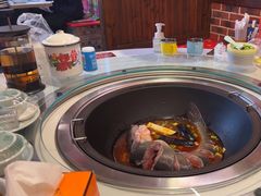 -人民公社铁锅炖·东北菜(卫国道店)