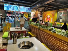 -钢管厂五区小郡肝串串香(奥克斯广场锦城万达店)