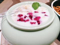 缤纷水果椰奶-弄堂小笼包(天津南开大悦城店)