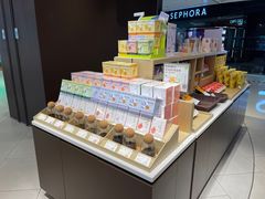 零售区-奈雪的茶(华强北中航城店)