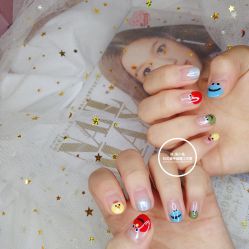 -米小兔美甲美睫