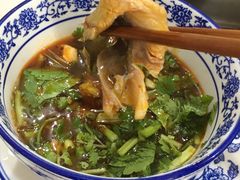 -云溪河冷锅鱼(成都玉林小吃街店)