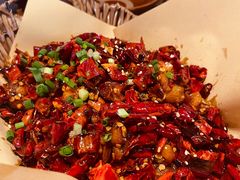 -先启半步颠小酒馆(白麓里店)
