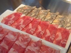 -辣伍鲜毛肚老火锅(元一店)
