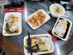 韭黄牛肉拉肠-穗银肠粉店(东川路店)