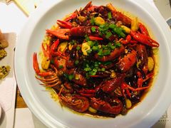 油焖小龙虾-胡桃里音乐酒馆(曲江店)