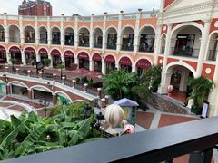 -佛罗伦萨小镇广佛名品奥特莱斯(疏港路店)