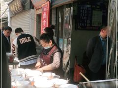 -何老二卤汁凉粉