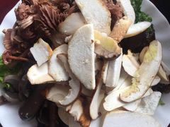 -野菌皇海景野生菌火锅(滨海大道店)