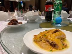 特色葱油鸡-东方明珠老上海8号餐厅(东方明珠广播电视塔店)