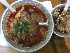 -粉吖吖·邵阳米粉(体育西路店)