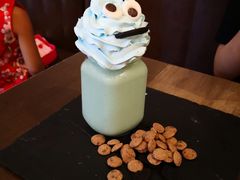 cookie monster奶昔-Benjamin Browns Bistro & Bakery