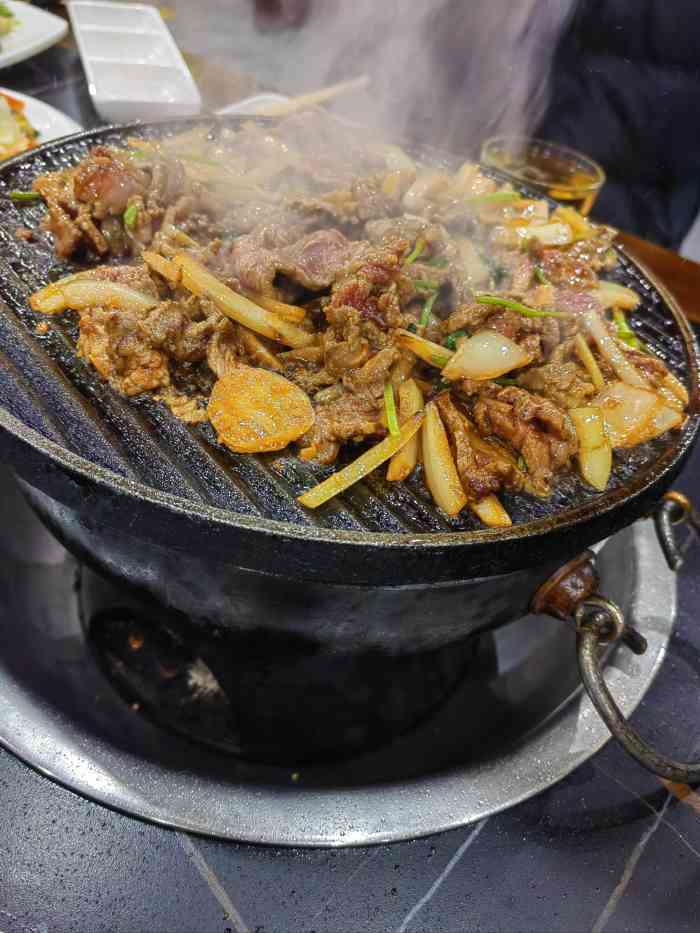 烤肉刘(虎坊桥店)-"因为吃过的炙子烤肉实在有限,所以并没有进.