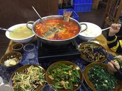 -苗湘食府(十年店)