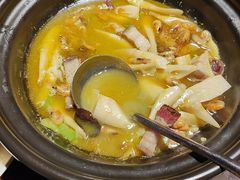 -丽华园·武汉地标楚菜餐厅(青山江滩店)