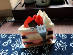 -巴黎贝甜(大宁国际商业广场店)