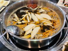 -何鲜菇火锅(大营盘店)
