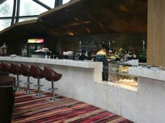 -上海滴水湖皇冠假日酒店