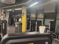 -发条鸭无人健身房(普陀中远两湾城店)