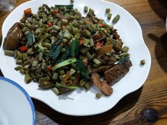 -牛八宝桂林米粉(八里庄店)