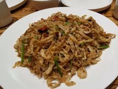 -老妈疙瘩汤·平价海鲜专门店·老威海菜(渔港路店)