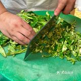 师傅说这个炒菜过程贼牛逼，叫我录一下……🥵