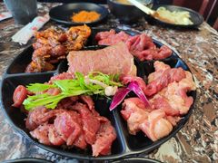-啊美丽炭火烤肉(滑翔一店)