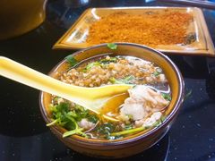 -上上签·冷锅串串(六灌路店)