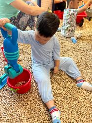 -MELAND CLUB亲子乐园·派对·餐厅(北京芳圆里ID MALL店)