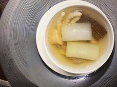 羊肚菌汤-杭州西子湖四季酒店·金沙厅