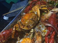 一锹海鲜-冰城小镇音乐串吧·聚会餐厅(百子湾店)