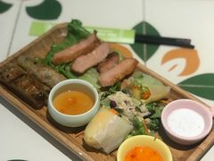 -越弥越南传统美食馆