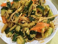 -大孩龙虾(体育场旗舰店)