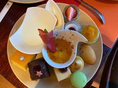 -广州希尔顿逸林酒店-OPEN開·全日制餐厅·海鲜·小火锅·自助餐(东风路店)