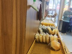 -提亚烘焙·手作面包·生日蛋糕(七星店)