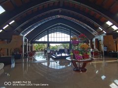 -三亚湾海居铂尔曼度假酒店