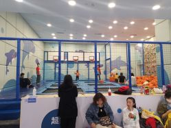 -嗨贝天地亲子乐园 · 生日派对(青岛万象城店)